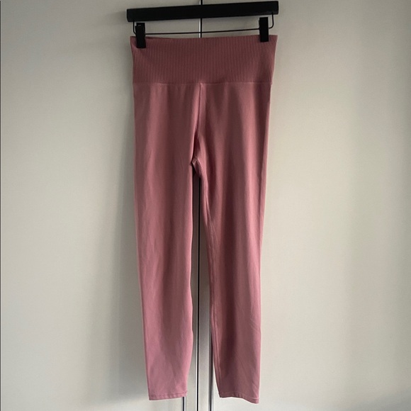 Vuori Rib Studio Legging - Picture 8 of 14